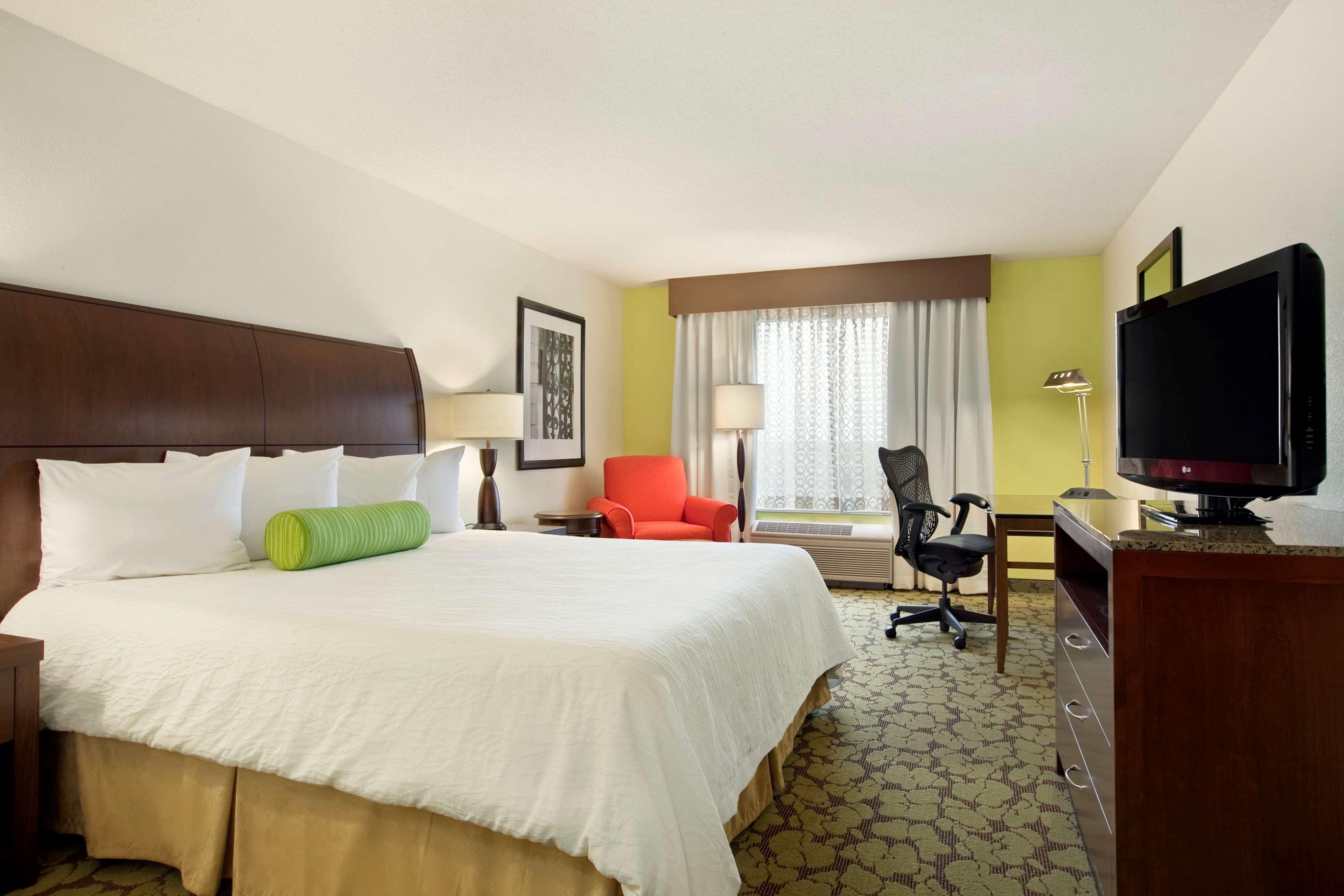 Hilton Garden Inn Хофман Истейтс Екстериор снимка