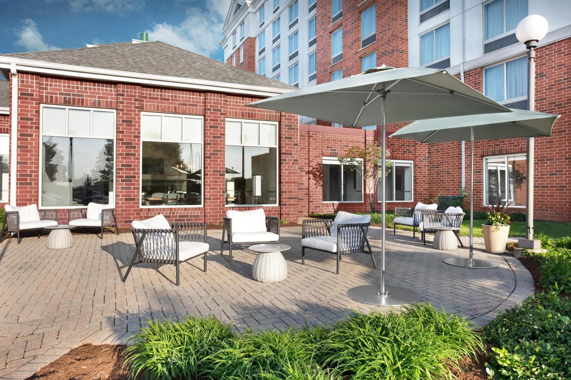 Hilton Garden Inn Хофман Истейтс Екстериор снимка